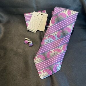 NWT- Silk Purple Paisley Tie Set